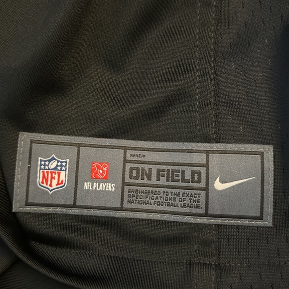 Raiders Jimmy Garoppolo Jersey - Picture 9 of 9